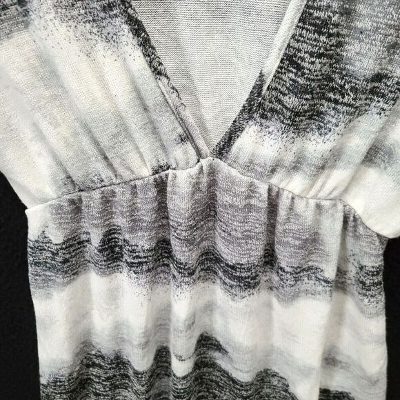 Jordon Taylor Womens Top Multi-Color Size Small Polyester Blend V-Neck Stretch - Picture 10 of 12